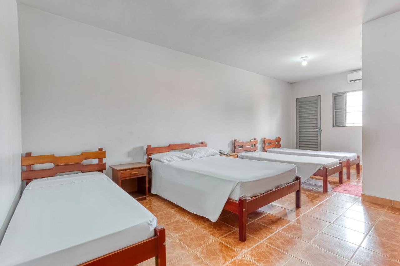 Hotel Aguia Morrinhos  Esterno foto